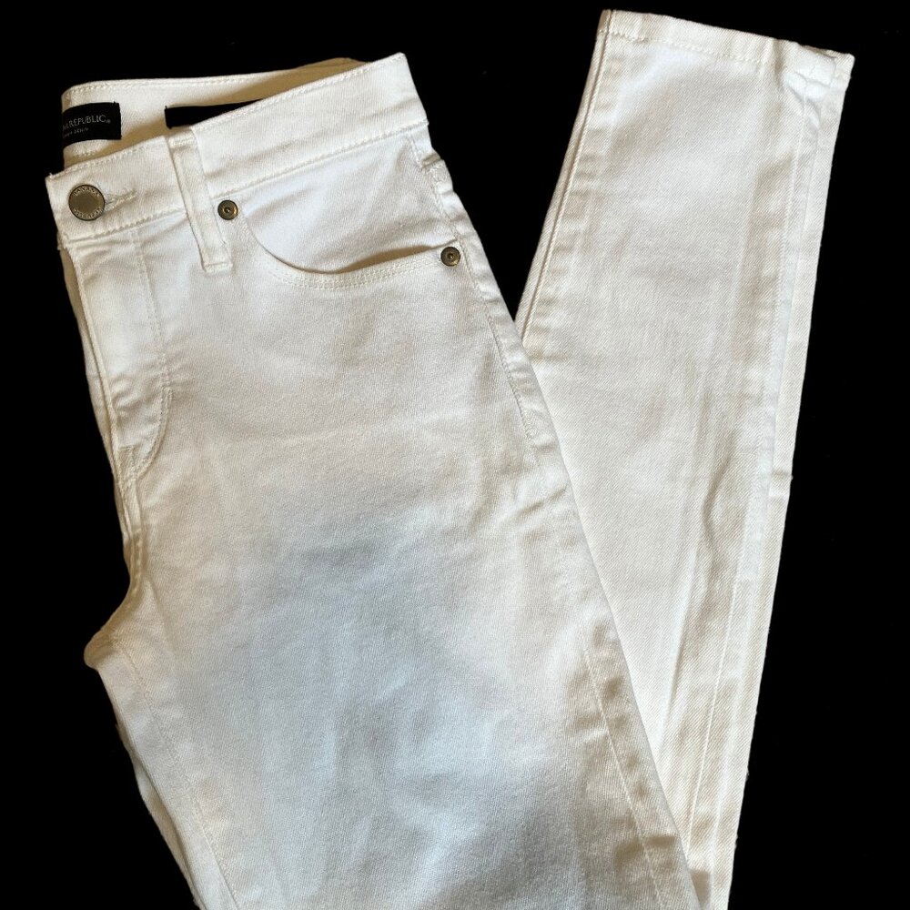 NWT Banana Republic Mid-Rise Skinny Jeans Size: 26